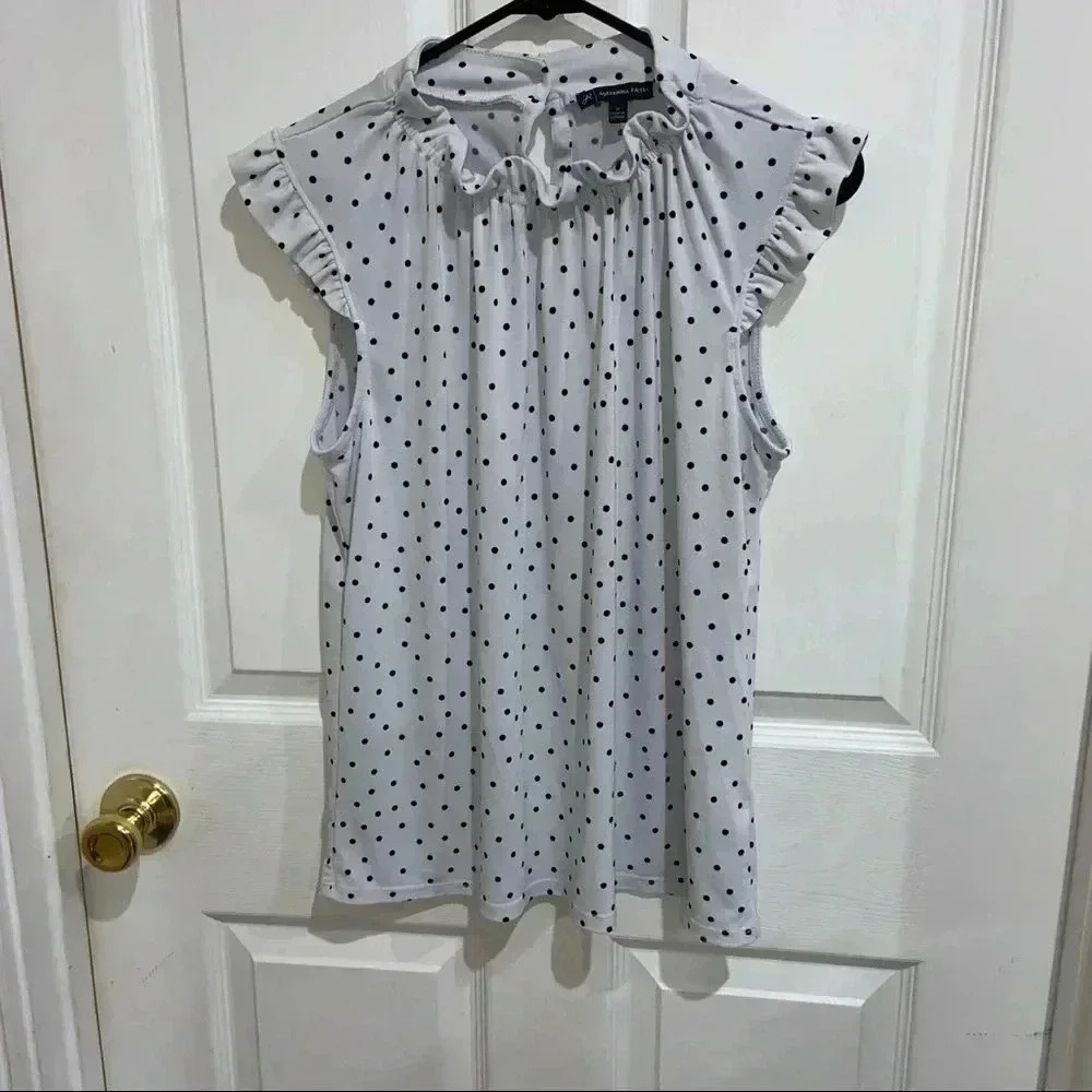 ADRIANNA PAPELL SLEEVELESS TOP